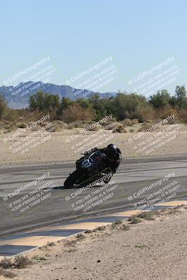 media/Jan-16-2026-CVMA Friday Practice (Fri) [[6f2bf47531]]/5-Racer 4-Trackday1/Session 3 (Turn 7 Inside)/